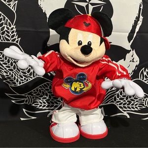 2011 Disney Mickey Mouse Hip Hop Break Dancing Toy Fisher Price M3 Master Moves